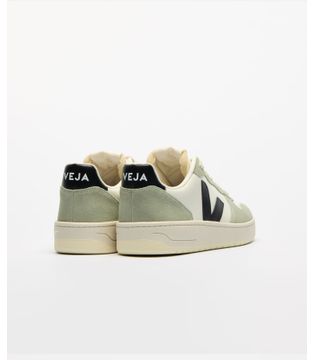 VEJA_VI0220500_back.jpg