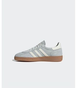 IF6491_5_FOOTWEAR_Photography_Side-Medial-Center-View_grey