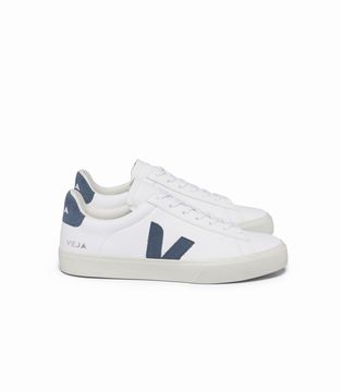 VEJA_CP0503121_lateral-1-