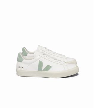 VEJA_CP0502485_lateral-1-