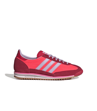 JH7392_1_FOOTWEAR_Photography_Side-Lateral-Center-View_white