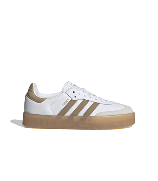 JQ0982_1_FOOTWEAR_Photography_Side-Lateral-Center-View_white