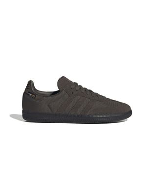 JI3213_1_FOOTWEAR_Photography_Side-Lateral-Center-View_white