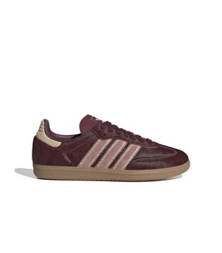 JP5330_2_FOOTWEAR_Photography_Side-Lateral-View_white