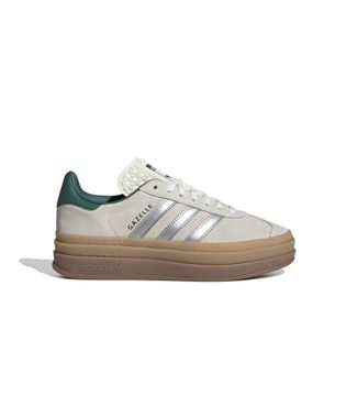 JI0328_1_FOOTWEAR_Photography_Side-Lateral-Center-View_white