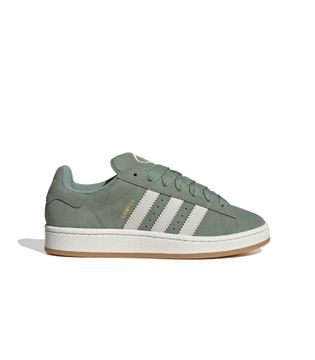 JI2753_1_FOOTWEAR_Photography_Side-Lateral-Center-View_white
