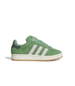 JR0104_1_FOOTWEAR_Photography_Side-Lateral-Center-View_white