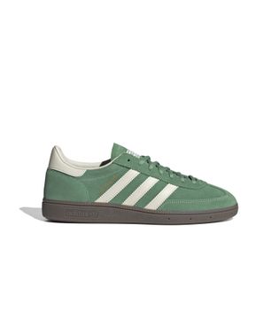 IG6192_1_FOOTWEAR_Photography_Side-Lateral-Center-View_white